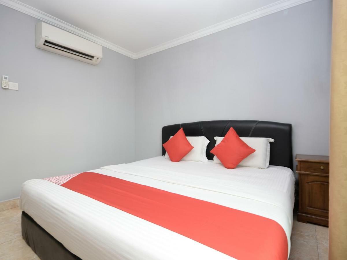 Oyo 892 Hotel Grand Nadia Labuan Eksteriør bilde